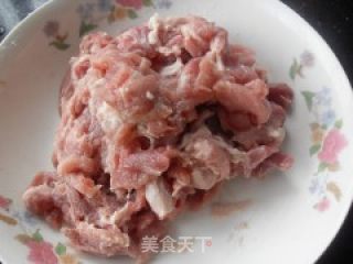 土豆炒肉片的做法步骤：1