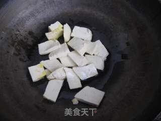 小白菜豆腐鱼丸汤的做法步骤：4