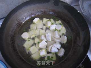 小白菜豆腐鱼丸汤的做法步骤：7