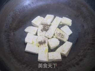 海带豆腐鱼丸汤的做法步骤：4