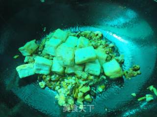罗非鱼豆腐煲的做法步骤：10