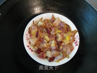 金针菜红枣蒸鸡的做法步骤：3