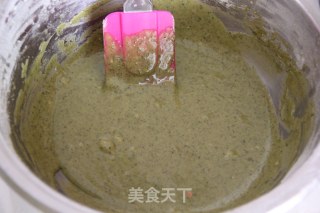 【抹茶草莓卷】的做法步骤：8