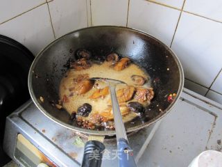 香菇啤酒红烧翅中的做法步骤：18