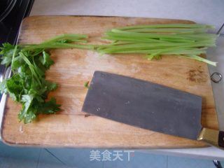零危机比基尼减肥计划之芥末八爪鱼&白灼八爪鱼的做法步骤：3