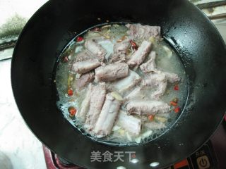 香辣排骨的做法步骤：4