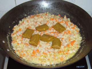 咖哩土豆肉饭的做法步骤：14