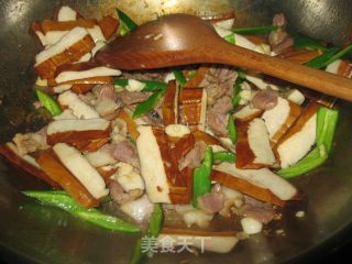 肉炒香干的做法步骤：6