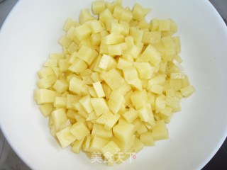 酱焖土豆炒饭的做法步骤：2