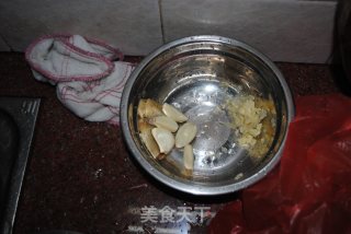 卤鸡的做法步骤：4
