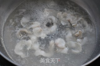 果粒浇汁鲈鱼的做法步骤：10