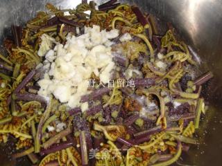 凉拌野蕨菜的做法步骤：2