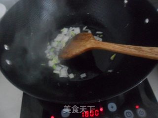 蒜苗炒鸡蛋的做法步骤：5