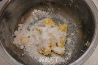 【葱香曲奇】的做法步骤：2