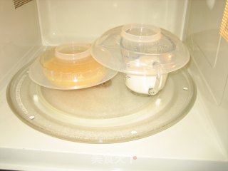 鲜橙汁蛋奶芝麻小软卷的做法步骤：4