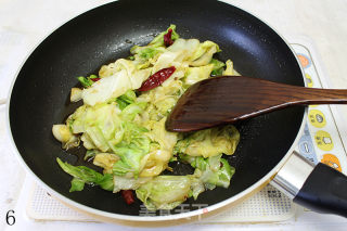 简易素食版手撕包菜，只用一味调味料的做法步骤：6