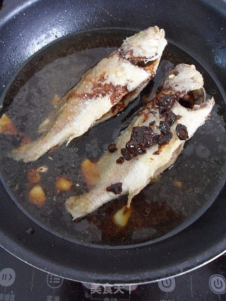 【酱香浓郁，鱼肉入味 】酱香白果鱼的做法步骤：9