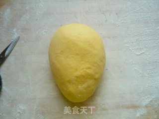 卡通馒头---毛毛虫﹠玫瑰花﹠小刺猬的做法步骤：3