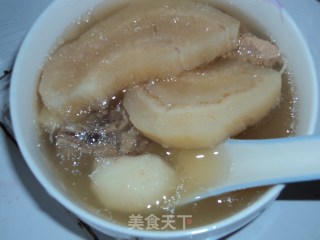 粉葛马蹄排骨汤的做法步骤：3