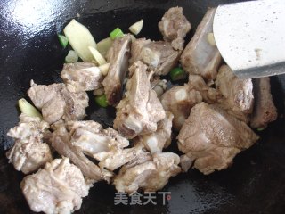 排骨之红烧排骨的做法步骤：4