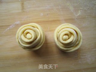 玉米玫瑰馒头的做法步骤：10