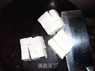 微麻少辣——家庭版麻婆豆腐的做法步骤：1