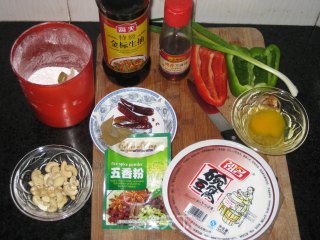 腰果脆皮豆腐的做法步骤：1