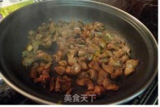 美味快手菜—菜花炒鸡胗的做法步骤：6
