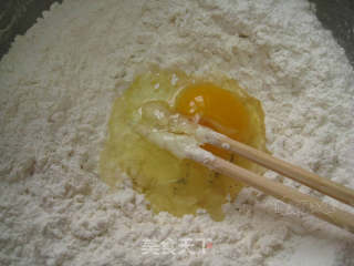 金贝壳餐包的做法步骤：2