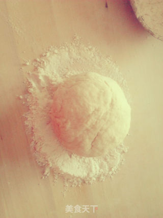 午后小点心——豆沙杏仁芝麻饼的做法步骤：3