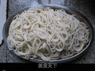 什锦炒拉面的做法步骤：2