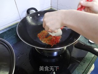 剁椒鱼头的做法步骤：6