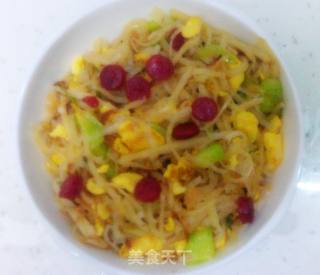 腊肠鸡蛋炒饼的做法步骤：8