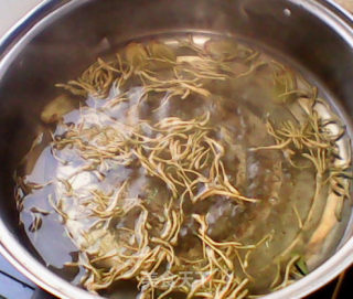 金银花鸡蛋汤的做法步骤：4