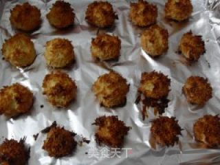 蛋白椰丝球的做法步骤：11