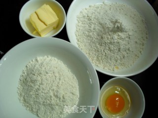芝麻枣泥饼的做法步骤：1
