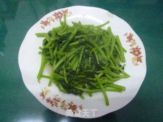 清炒茼蒿的做法步骤：5