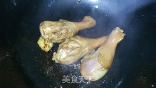 可乐鸡腿 可乐鸡腿盖浇饭的做法步骤：5
