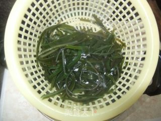海带炒肉丝的做法步骤：3