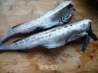 自制鱼豆腐的做法步骤：1