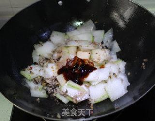 快手家常菜——香菇肉末炒冬瓜的做法步骤：6