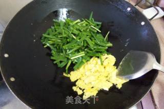 韭菜炒鸡蛋的做法步骤：5