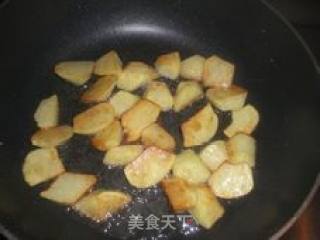 东北地三鲜的做法步骤：5
