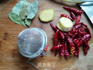 正宗兰州牛肉面的做法步骤：3