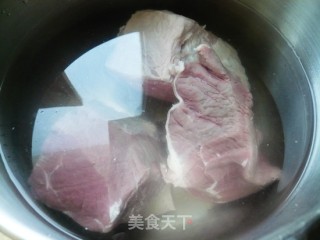 正宗兰州牛肉面的做法步骤：4