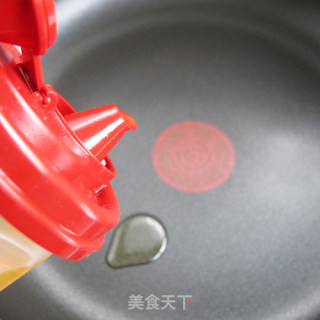 香椿蛋卷：立夏吃了蛋热天不疰夏的做法步骤：7