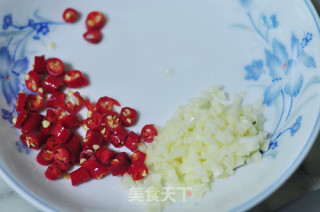 家常红烧茄子的做法步骤：1