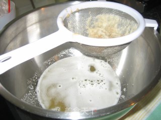低脂薄皮炸鸡腿的做法步骤：5