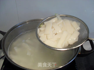 香菇肉丝汤年糕的做法步骤：9