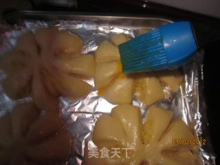 椰蓉花面包的做法步骤：8